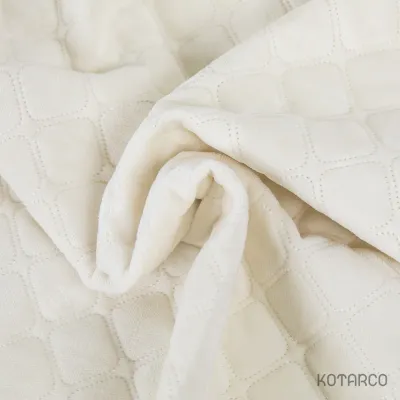 Покривало Велюрове м'яке Молочне ромб/круглий